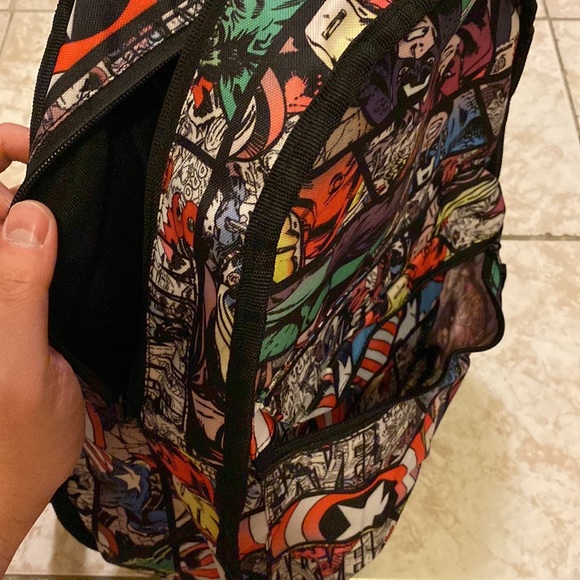 Marvel Flip Pak Backpack - Picture 5 of 5